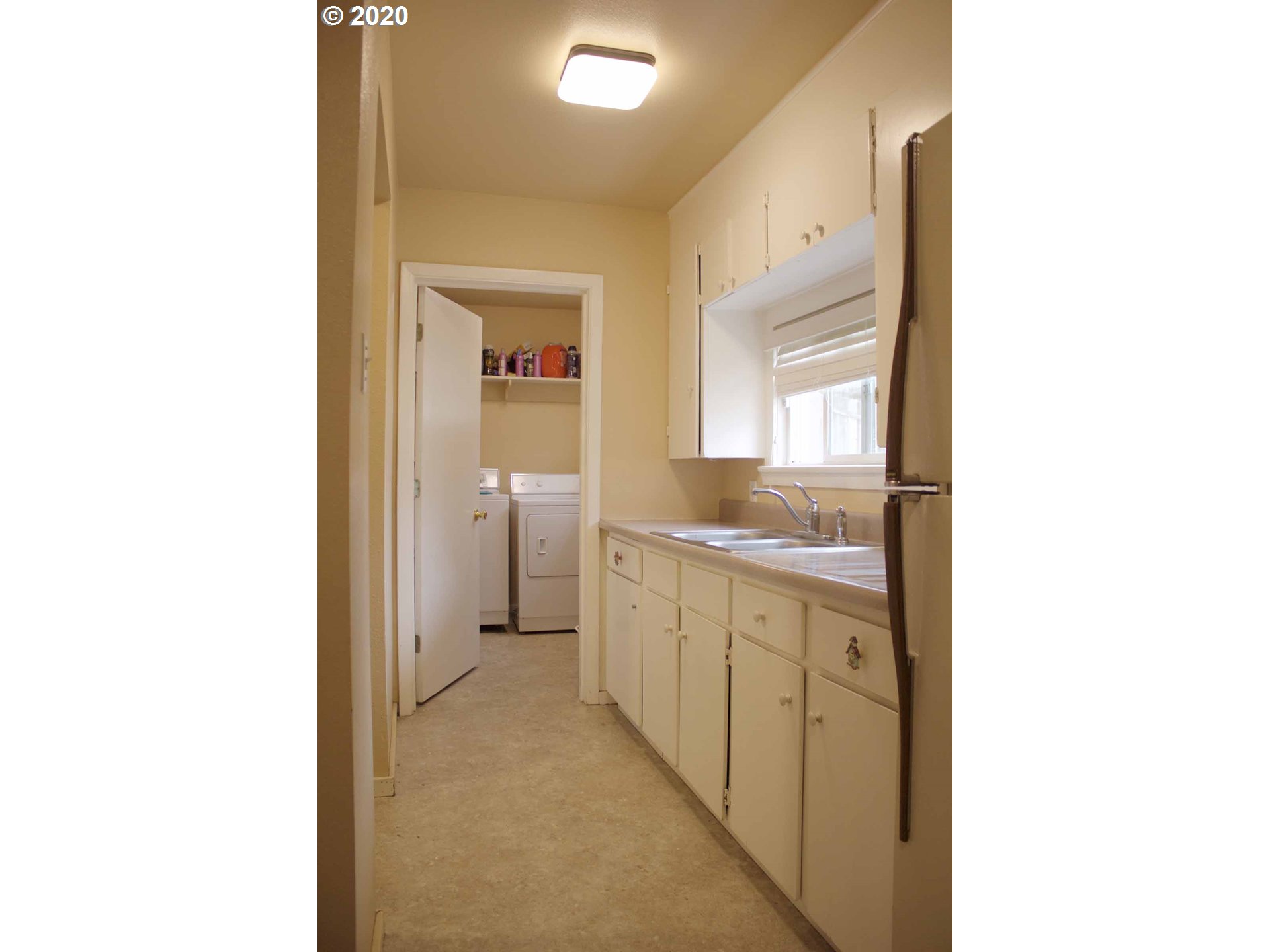7085 Main Street Springfield, OR 97478 - Photo 18 of 25
