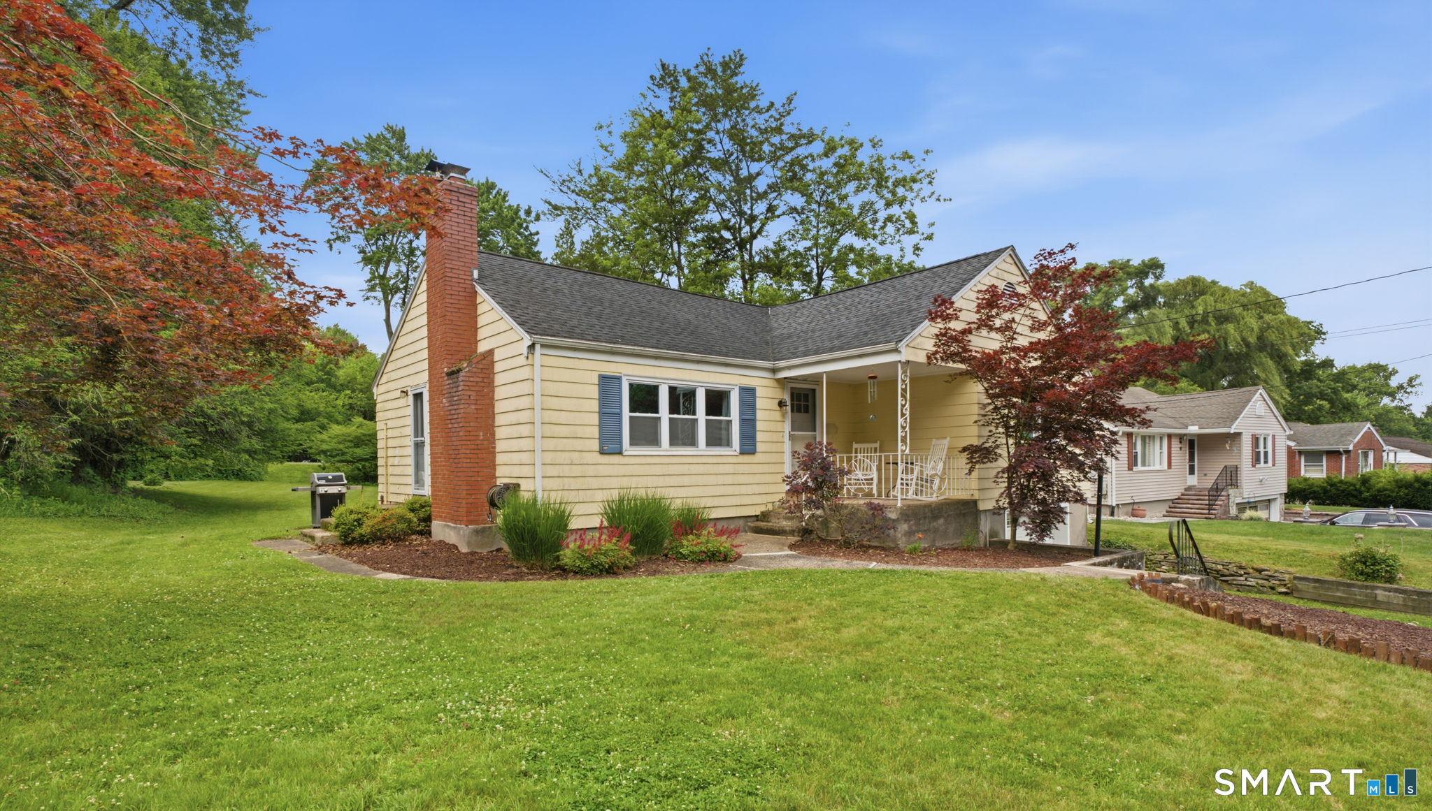 15 Scarborough Road Windsor, CT 06095 - Photo 1 of 25 Welcome to 15Scarborough Road