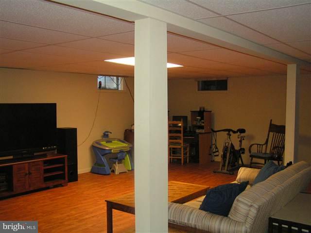 65 Suffolk Road Harrisburg, PA 17112 - Photo 7 of 12 Gallery Image 7