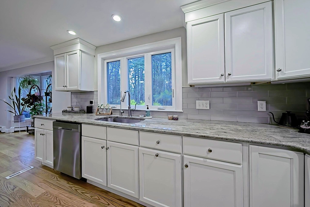 2 Nottingham Drive Raynham, MA 02767 - Photo 19 of 36