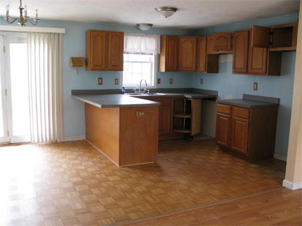 132 Fitchburg Road Townsend, MA 01469 - Photo 2 of 5 Gallery Image 2