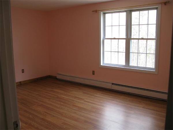 132 Fitchburg Road Townsend, MA 01469 - Photo 5 of 5 Gallery Image 5