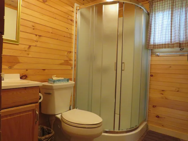 $1,999 | 135 West Shore Road, Unit COTTAGE #2, Bristol, NH 03222