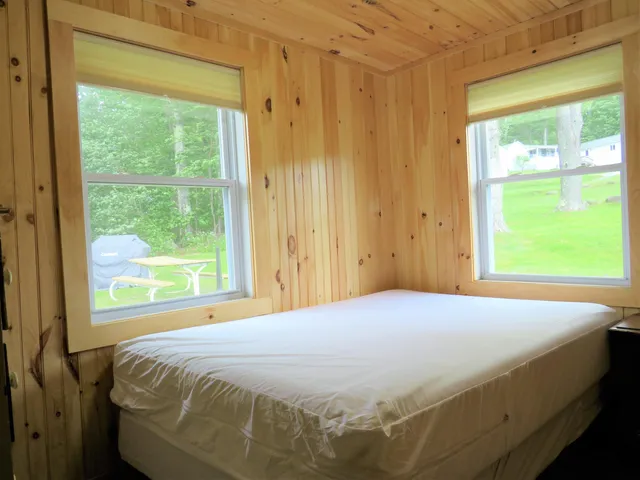 $1,999 | 135 West Shore Road, Unit COTTAGE #2, Bristol, NH 03222