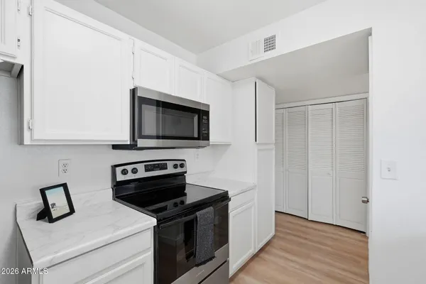 $250,000 | 623 West Guadalupe Road, Unit 180, Mesa, AZ 85210