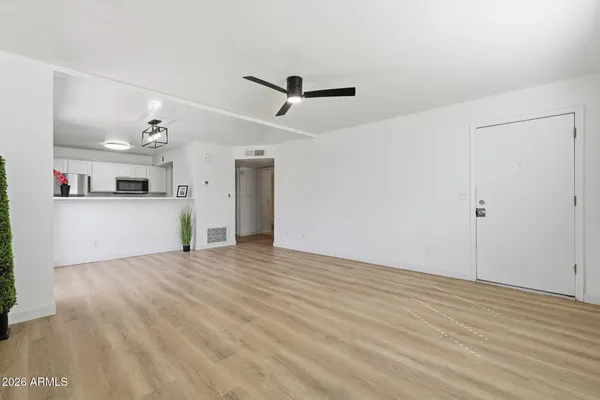 $250,000 | 623 West Guadalupe Road, Unit 180, Mesa, AZ 85210