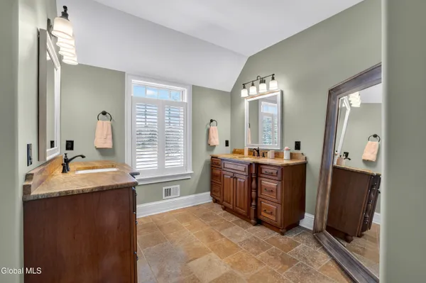 $1,849,900 | 13 Saratoga Farm Road, Malta, NY 12020