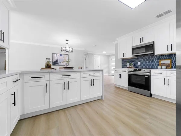 $689,900 | 11315 Carrollwood Estates Drive, Tampa, FL 33618
