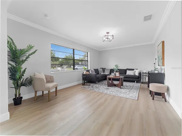 $689,900 | 11315 Carrollwood Estates Drive, Tampa, FL 33618