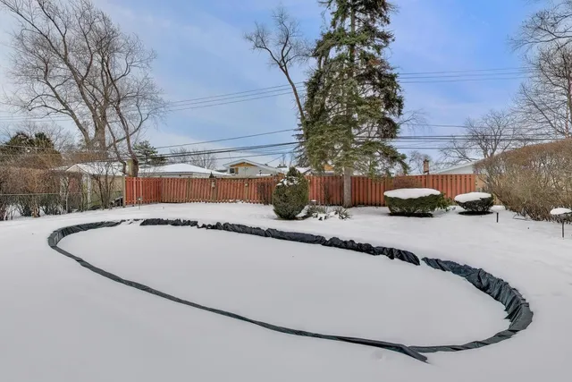 $550,000 | 2537 Pick Drive, Glenview, IL 60025