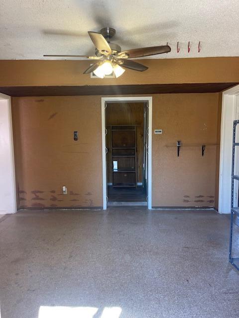 2512 40th Street Lubbock, TX 79413 - Photo 4 of 25 IMG_3717