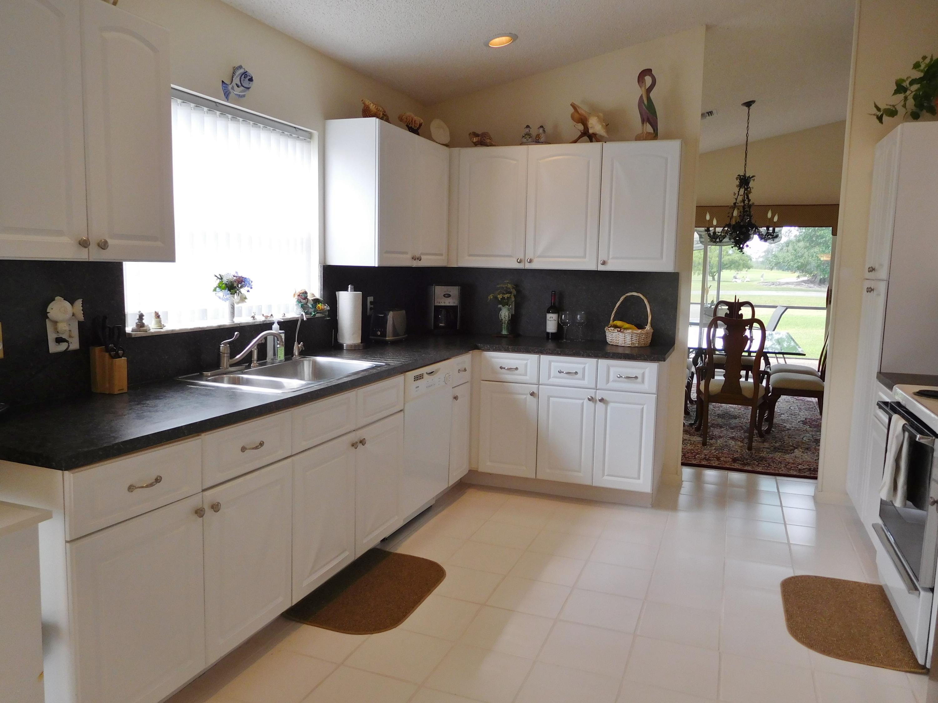 8550 Nadmar Avenue Boca Raton, FL 33434 - Photo 3 of 49 8550 Nadmar Ave (8)