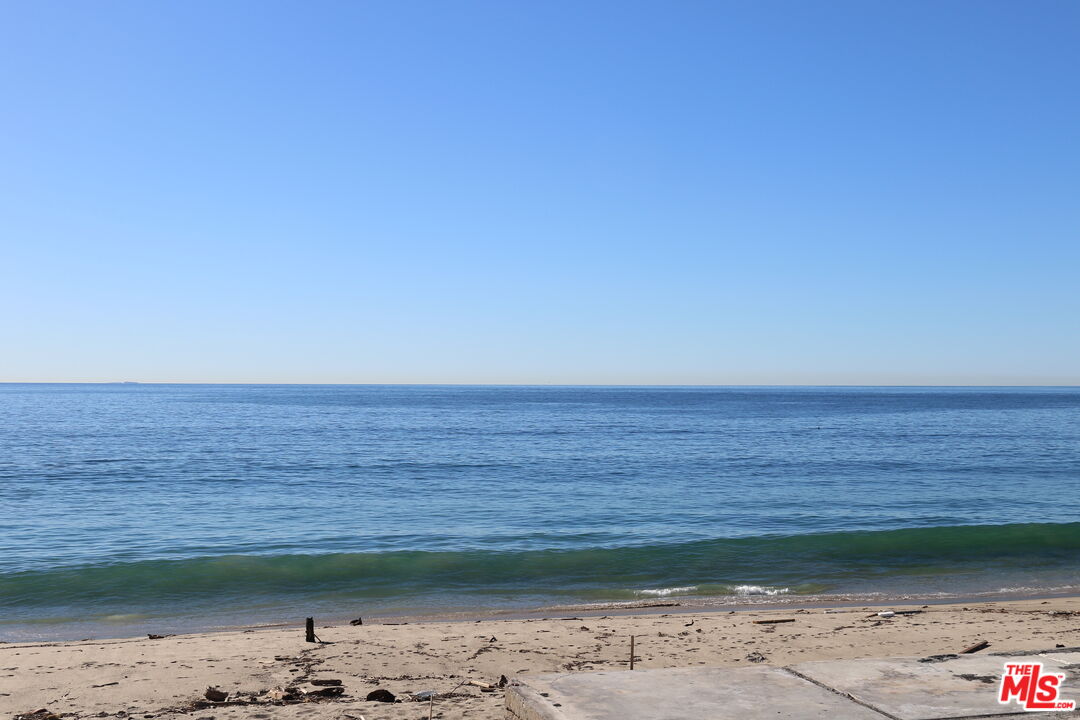 21306 Pacific Coast Highway Malibu, CA 90265 - Photo 5 of 10