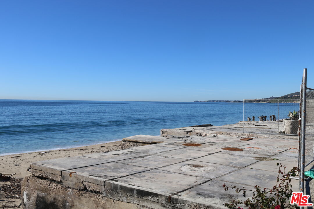 21306 Pacific Coast Highway Malibu, CA 90265 - Photo 8 of 10 a view of ocean view with beach