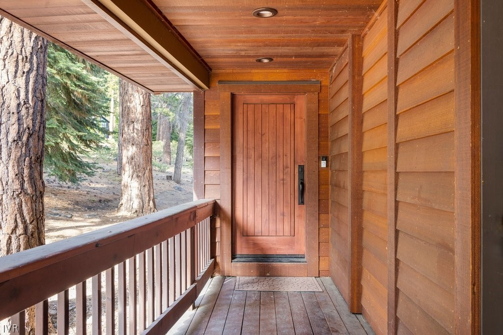 554 Lantern Court Incline Village, NV 89451 - Photo 3 of 50