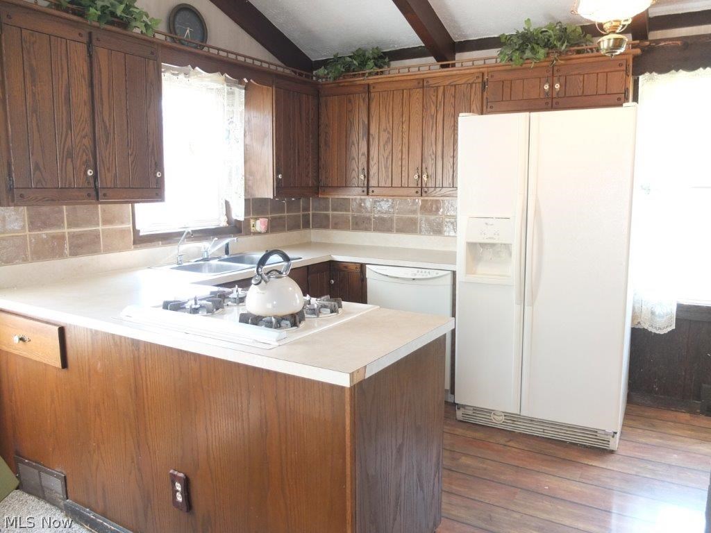 4541 17th Street Northwest Canton, OH 44708 - Photo 4 of 17 Kitchen