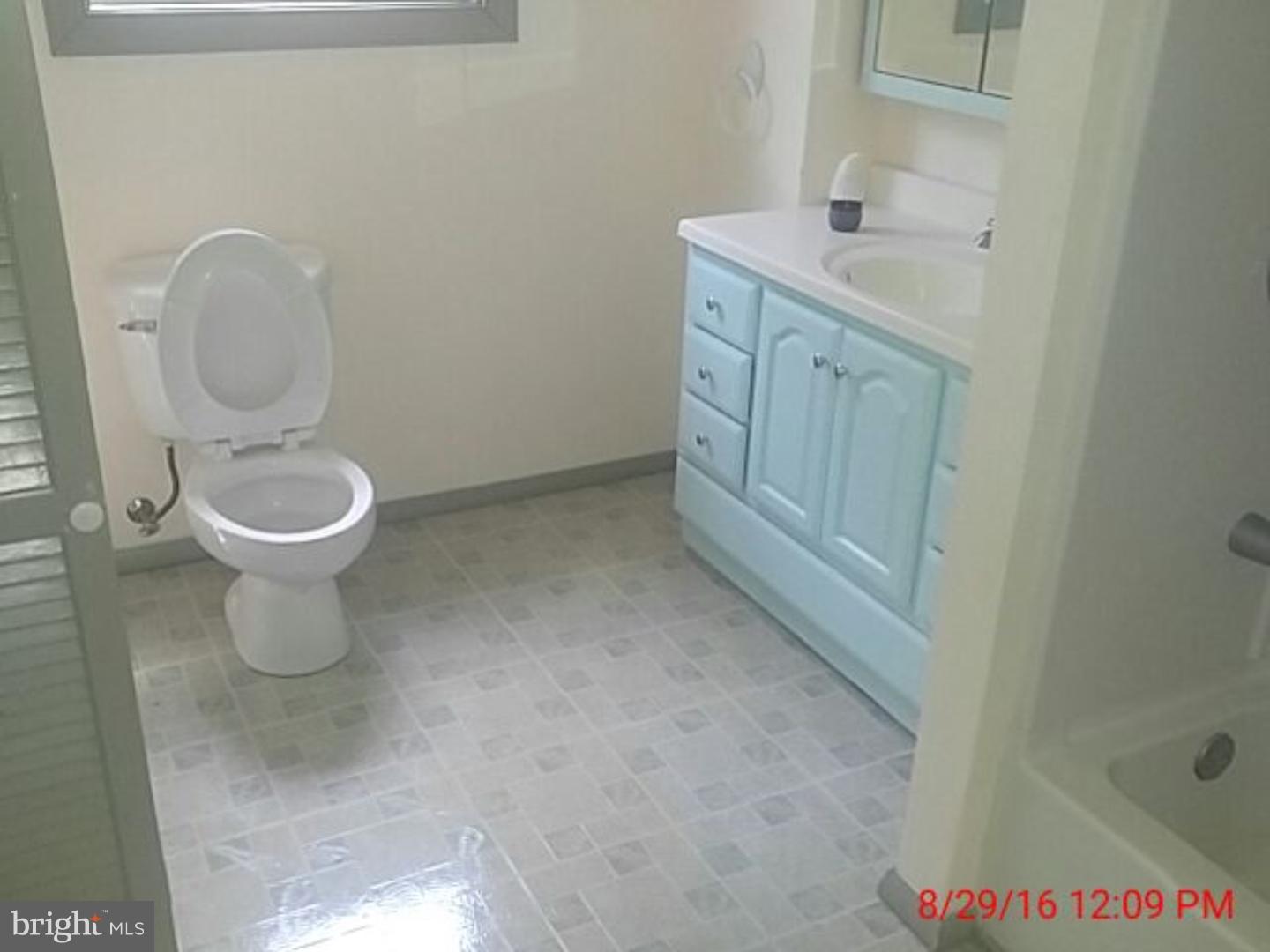 920 Forest Road Perkasie, PA 18944 - Photo 7 of 20 Bathroom