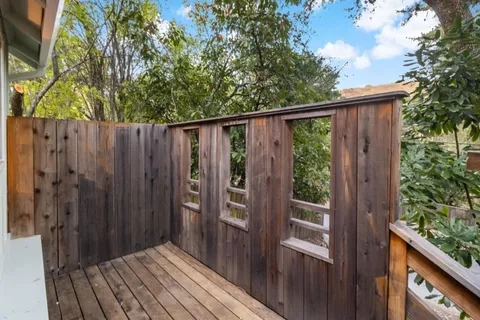 $1,800,000 | 1019 Los Trancos Road, Portola Valley, CA 94028