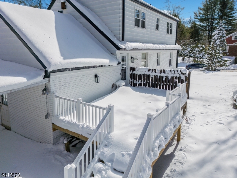 252 Knickerbocker Road Closter, NJ 07624 - Photo 20 of 27 a balcony with wooden floor