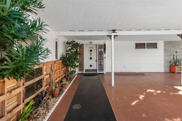 a view of livingroom with kitchen