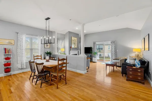 $543,000 | 12 Mill Pond Road, Brentwood, NH 03833