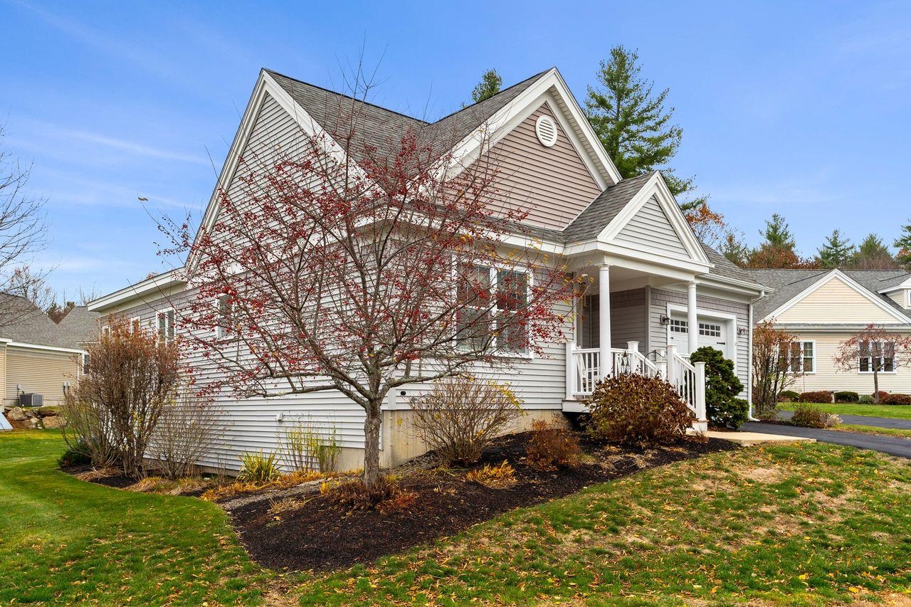 12 Mill Pond Road Brentwood, NH 03833 - Photo 3 of 41