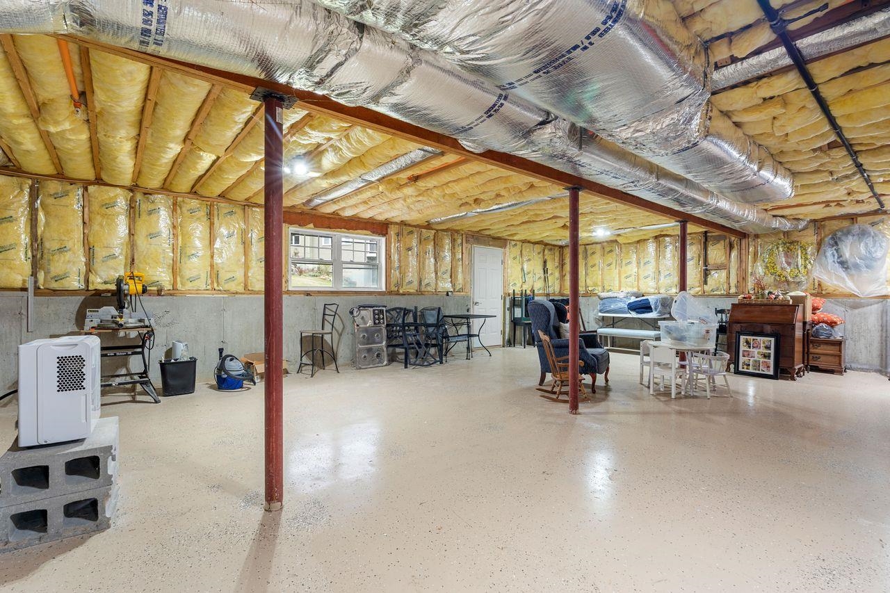 12 Mill Pond Road Brentwood, NH 03833 - Photo 35 of 41