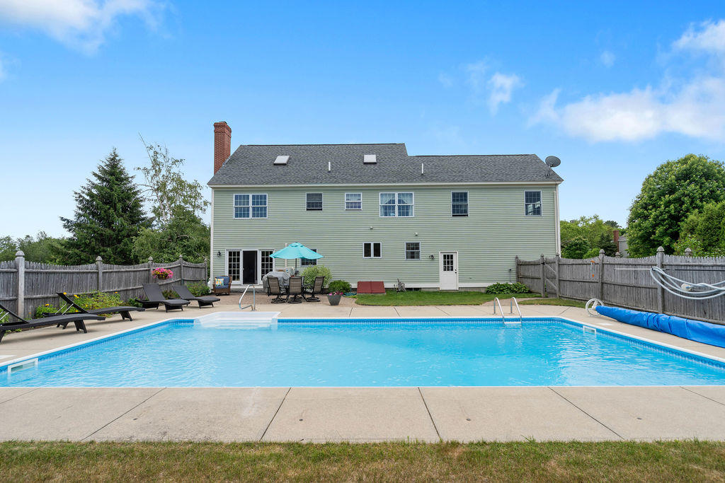 8 Coulthard Farms Road Scarborough, ME 04074 - Photo 41 of 46 008_8coulthardfarmsscarborough-8