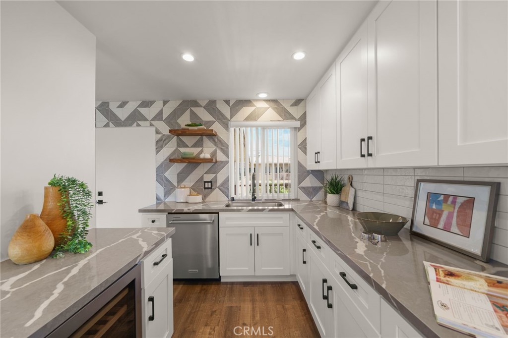 1625 East Appleton Street, Unit 3B Long Beach, CA 90802 - Photo 16 of 45