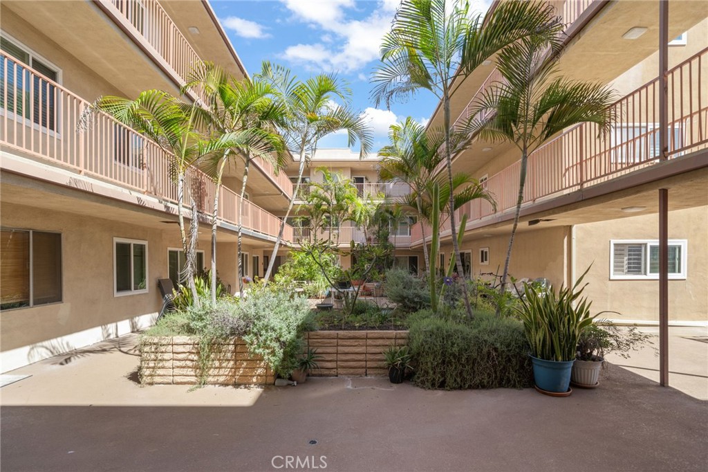 1625 East Appleton Street, Unit 3B Long Beach, CA 90802 - Photo 38 of 45