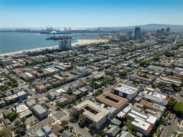 $599,000 | 1625 East Appleton Street, Unit 3B, Long Beach, CA 90802