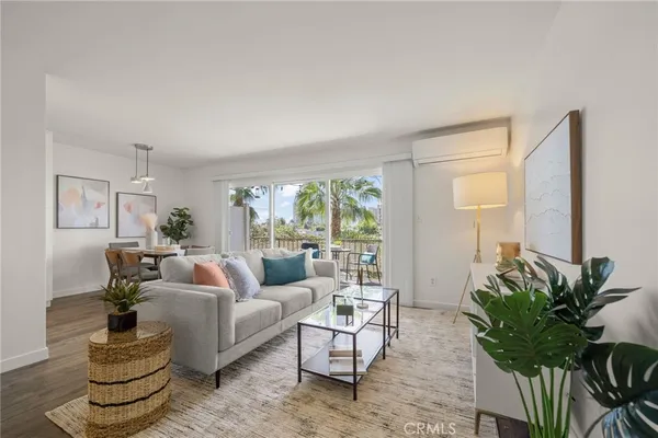 $599,000 | 1625 East Appleton Street, Unit 3B, Long Beach, CA 90802