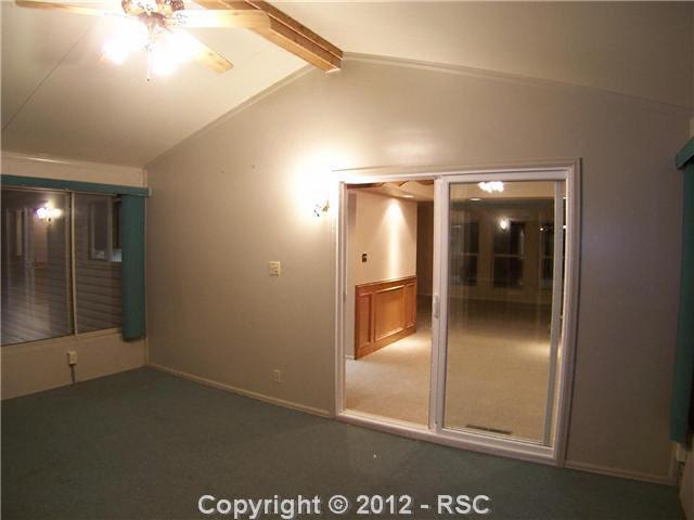 4301 Ridgeglen Road Colorado Springs, CO 80918 - Photo 14 of 25