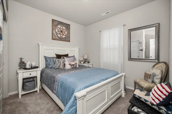 $469,900 | 5904 West Youngstown Lane, Spokane, WA 99208