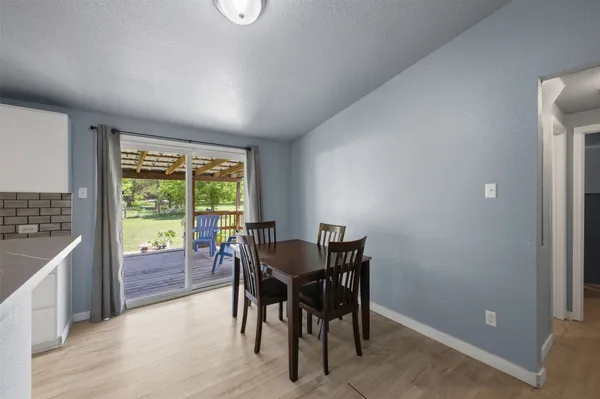 $175,000 | 704 Riley Street, Rockdale, TX 76567