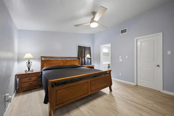 $175,000 | 704 Riley Street, Rockdale, TX 76567