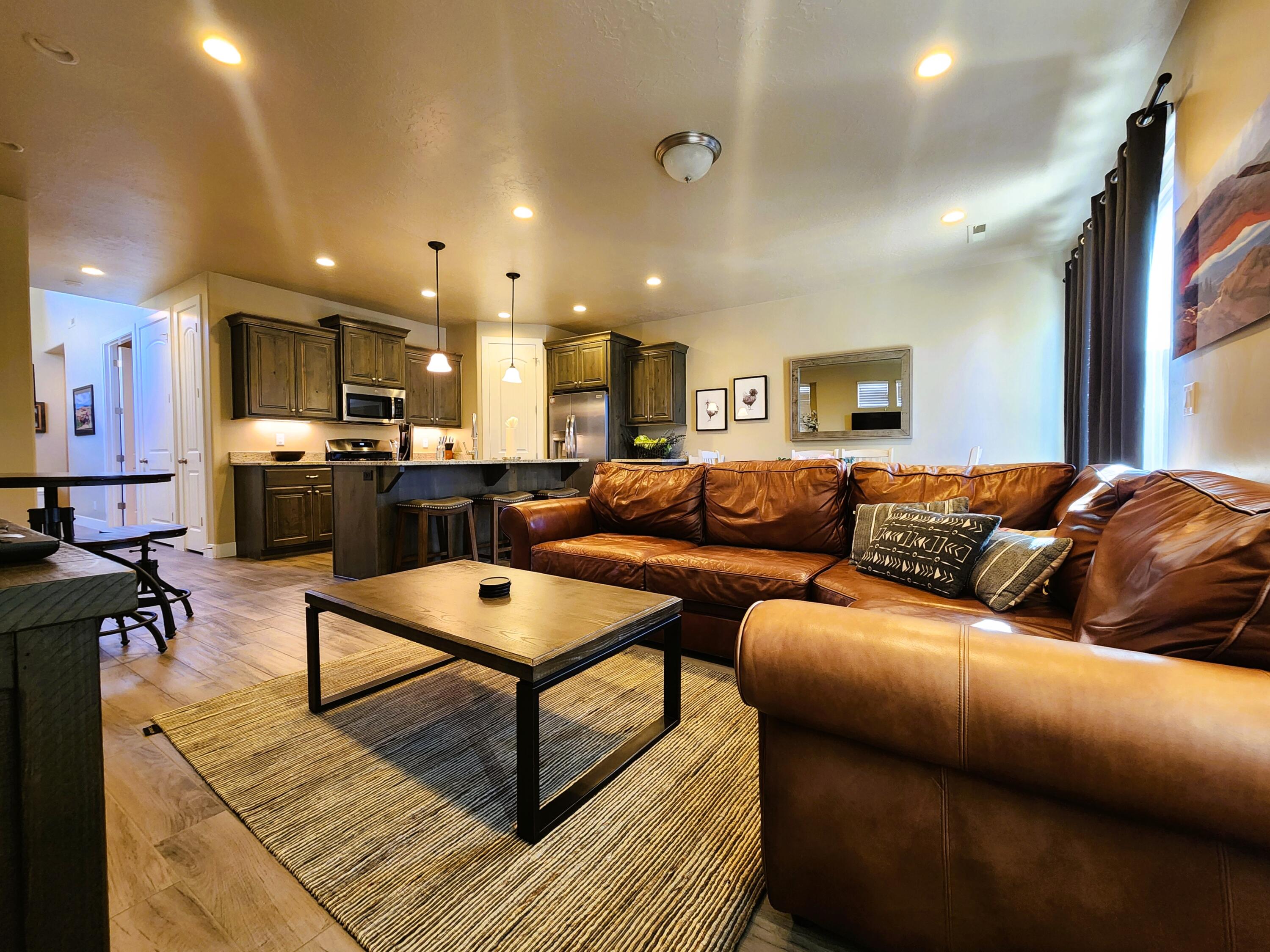 4967 Escapes Drive St. George, UT 84770 - Photo 16 of 47 Great Room