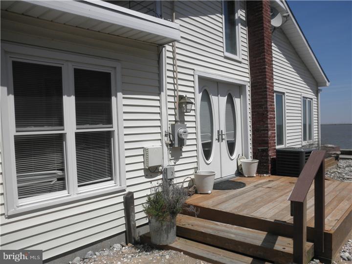 3 South New Road Middletown, DE 19709 - Photo 2 of 22 Exterior Side