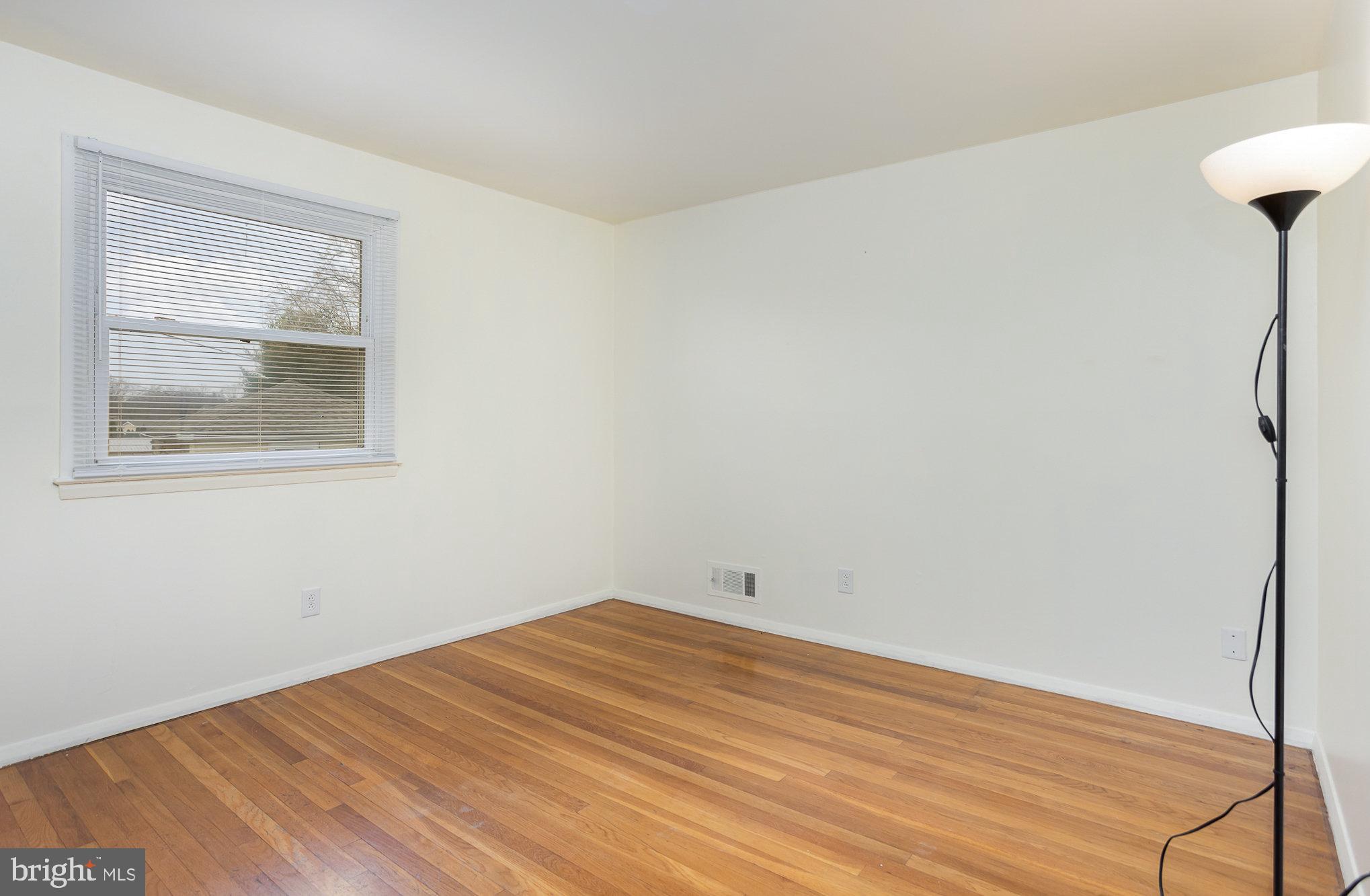 4313 East Joppa Road Nottingham, MD 21236 - Photo 24 of 38