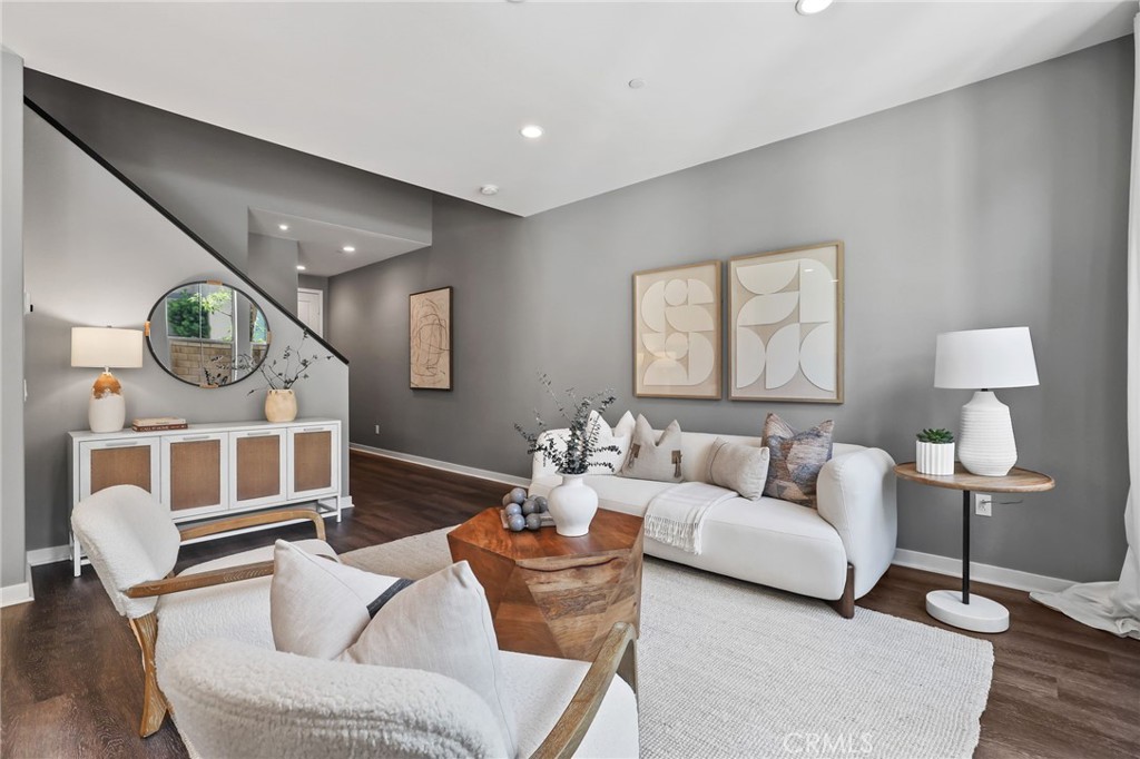 71 Prominence Lake Forest, CA 92630 - Photo 6 of 46