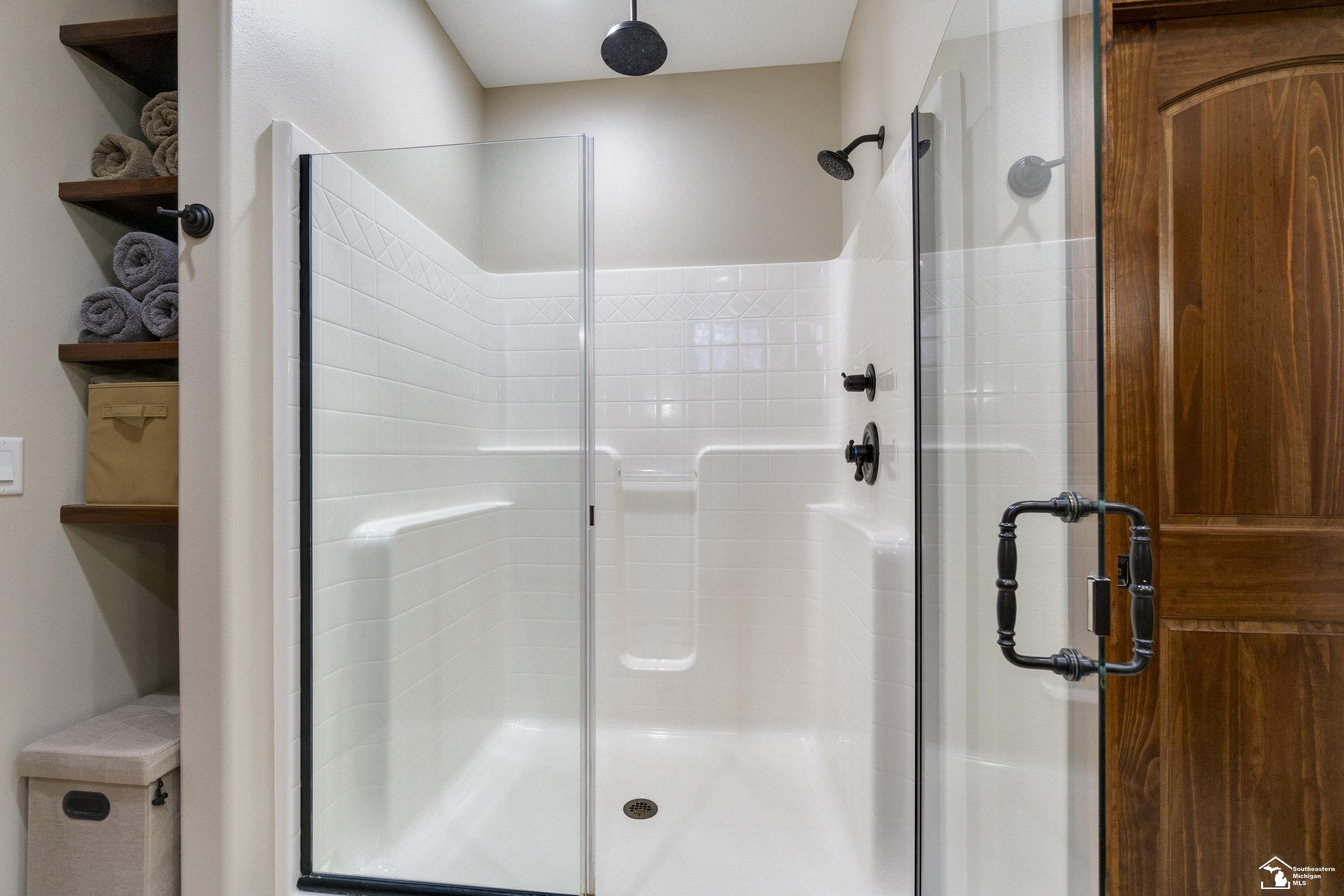 8342 Secor Road Lambertville, MI 48144 - Photo 21 of 48 Gallery Image 21