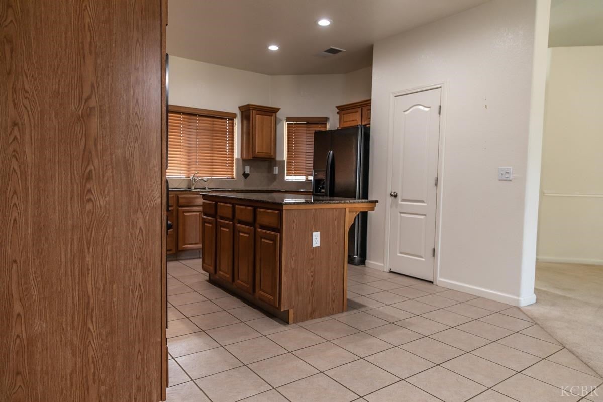 966 Privilege Way Lemoore, CA 93245 - Photo 10 of 22 Gallery Image 10
