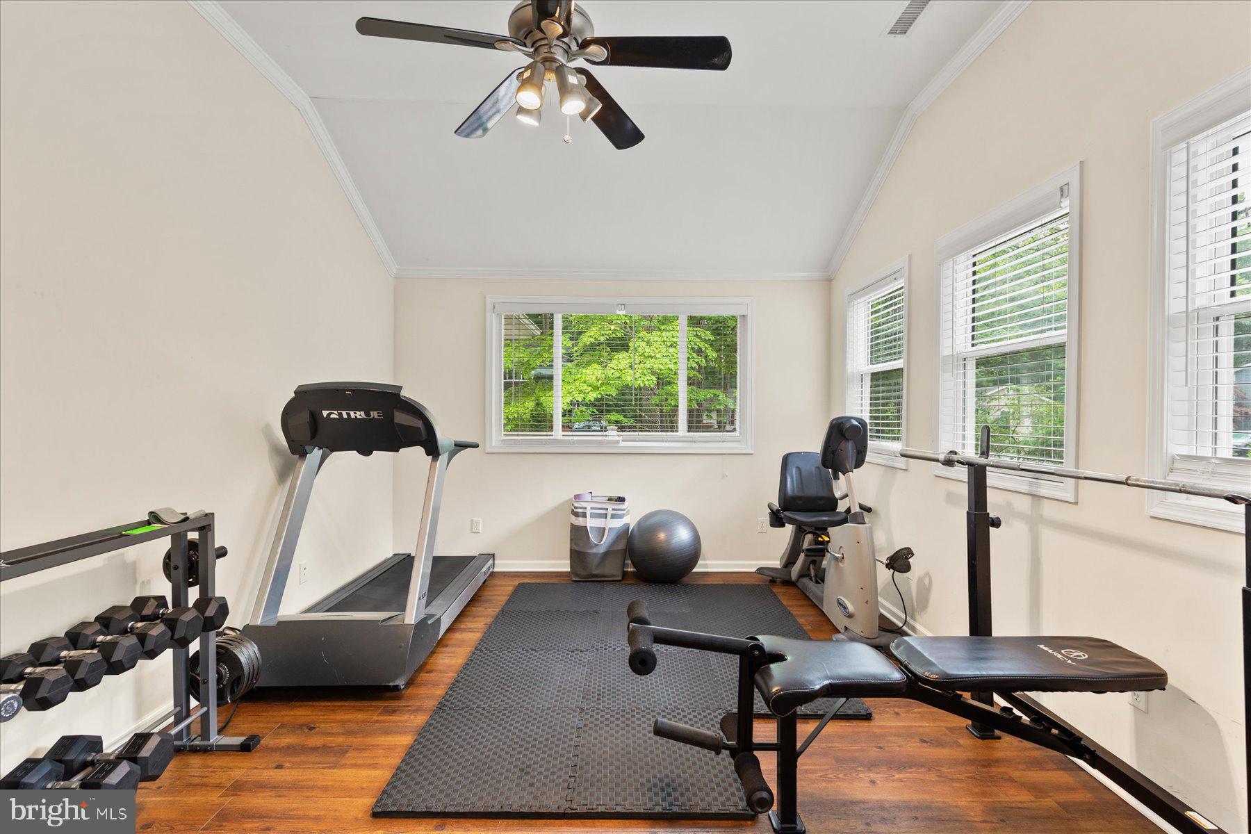4 Poacher Berlin, MD 21811 - Photo 38 of 45 a room with furniture and a window