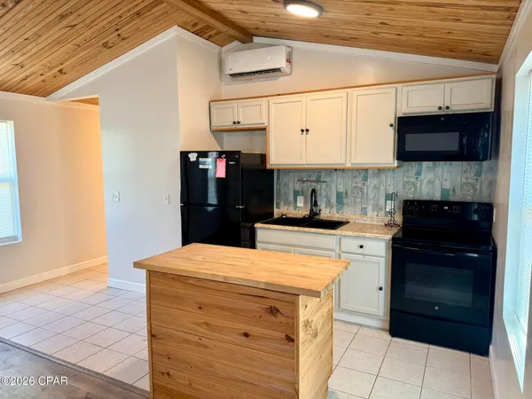 $1,400 | 4122 Corbin Road, Panama City, FL 32404