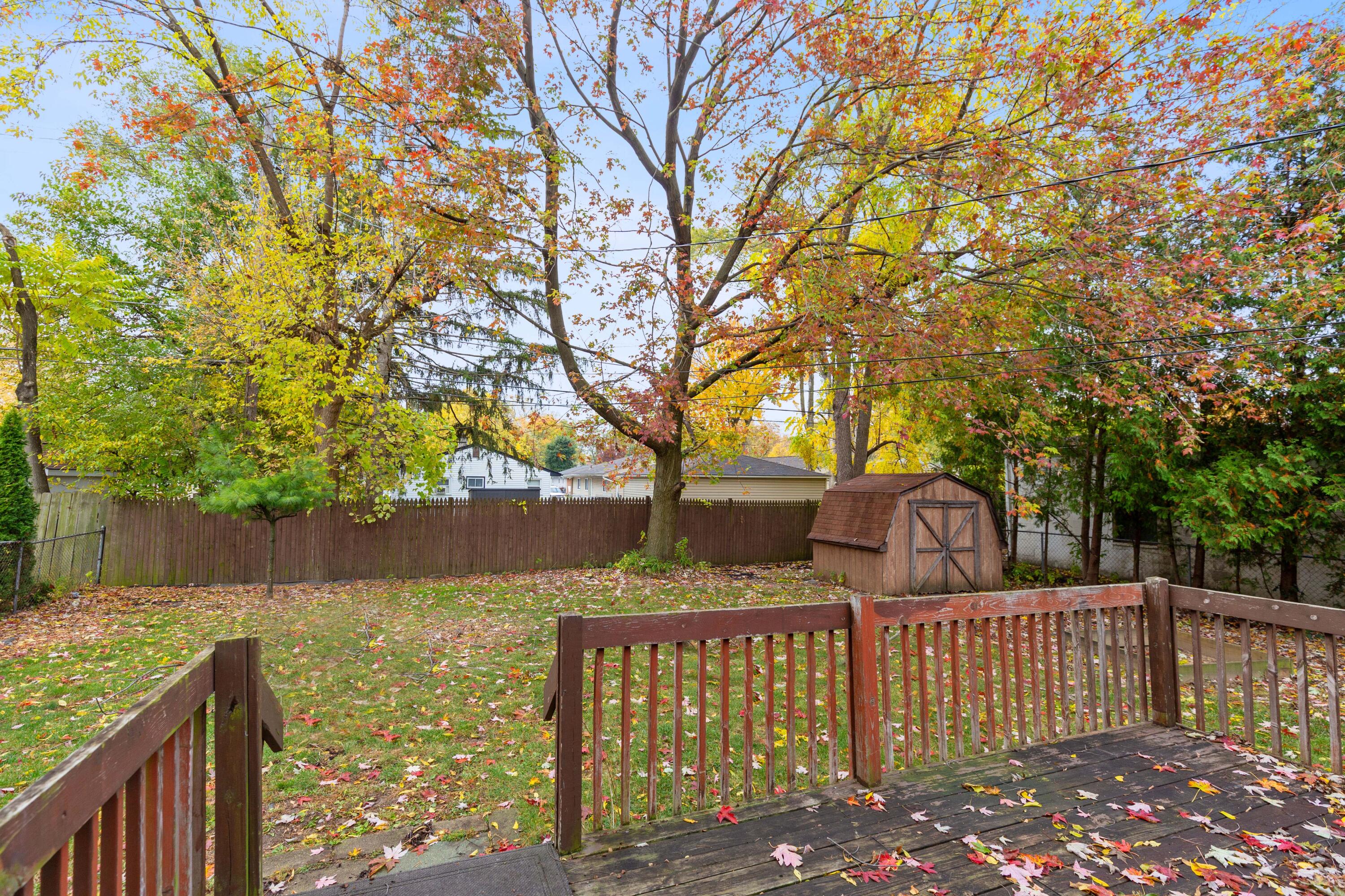 12111 Inkster Road Livonia, MI 48150 - Photo 22 of 25 21