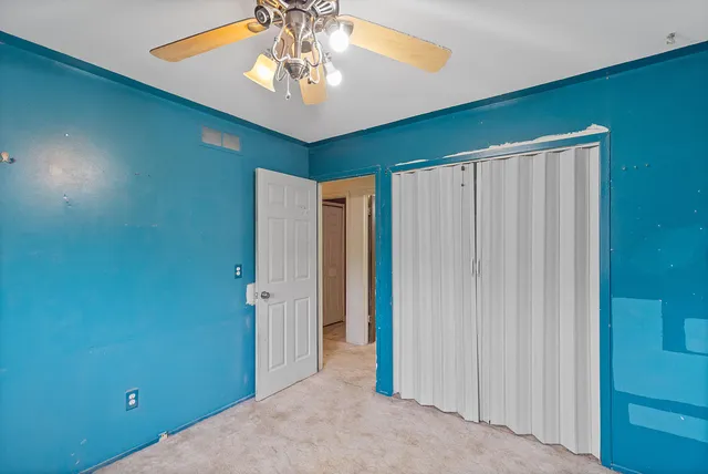 $190,000 | 12111 Inkster Road, Livonia, MI 48150