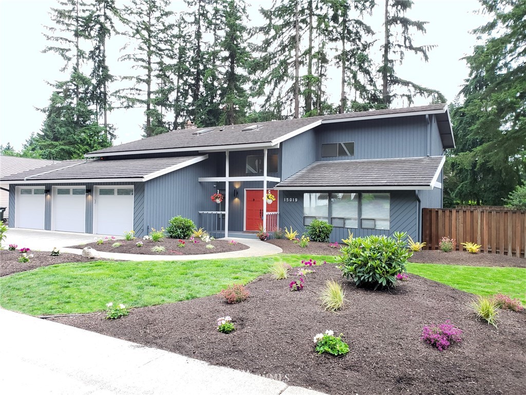 15019 Southeast 138th Place Renton, WA 98059 - Photo 2 of 25 Gallery Image 2