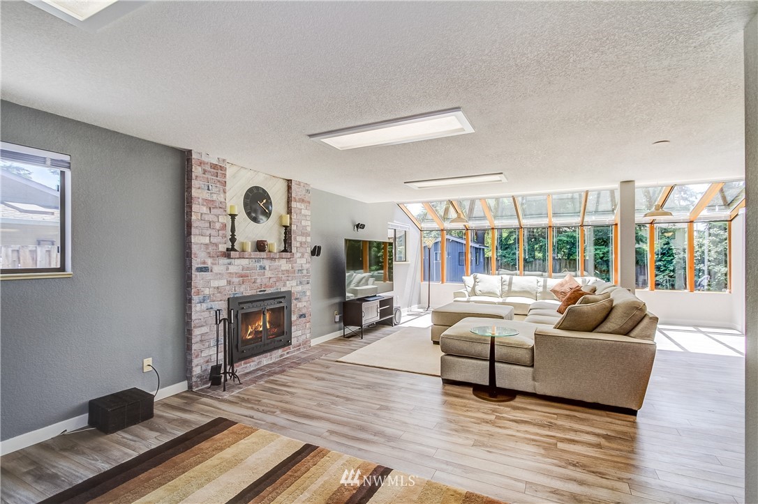 15019 Southeast 138th Place Renton, WA 98059 - Photo 12 of 25 Gallery Image 12