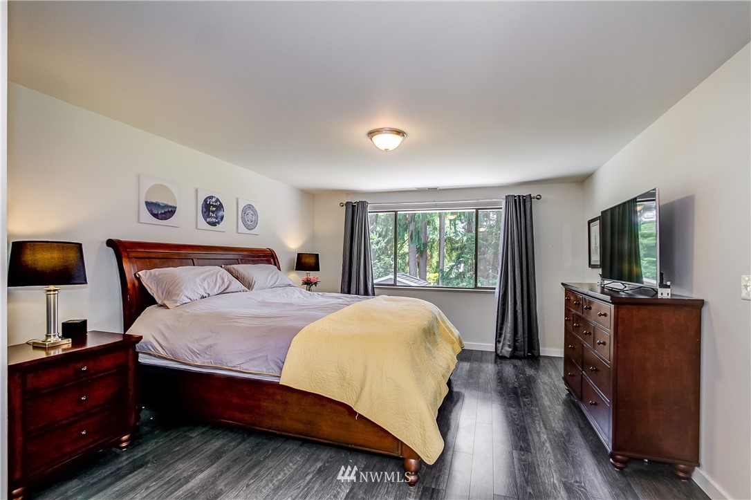 15019 Southeast 138th Place Renton, WA 98059 - Photo 14 of 25 Gallery Image 14