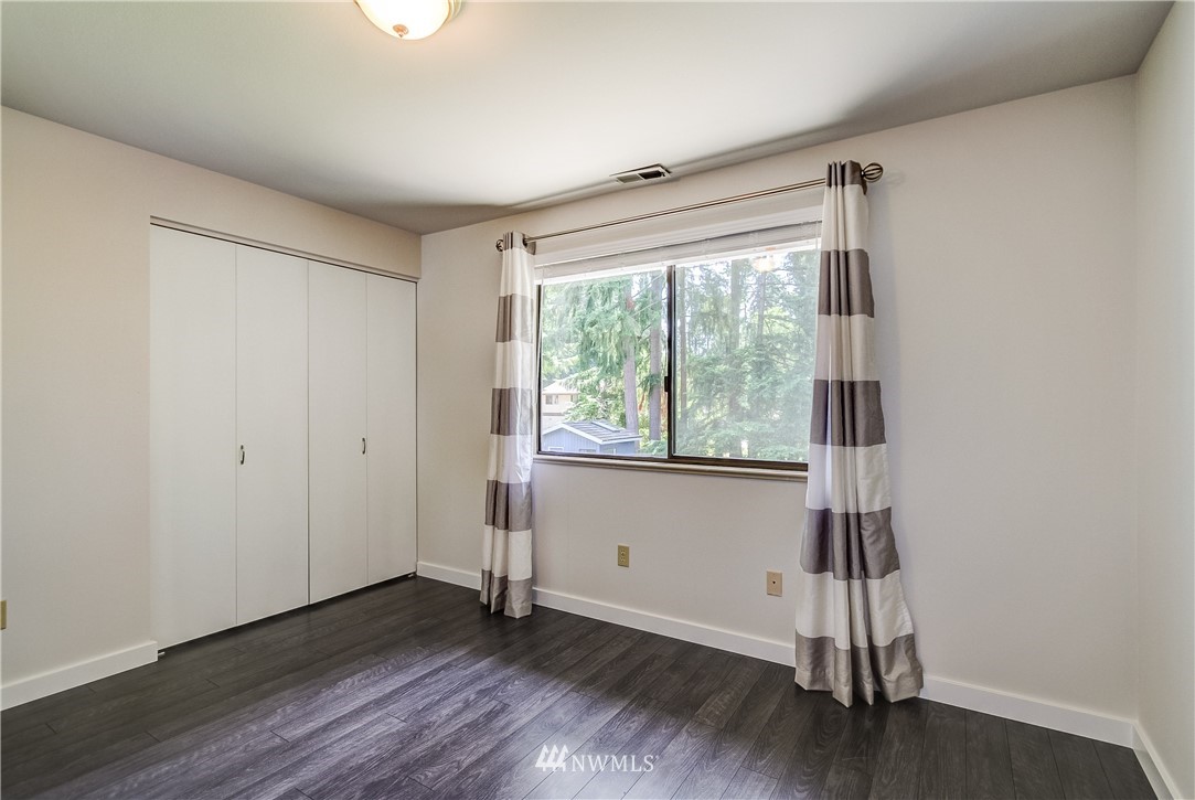 15019 Southeast 138th Place Renton, WA 98059 - Photo 17 of 25 Gallery Image 17